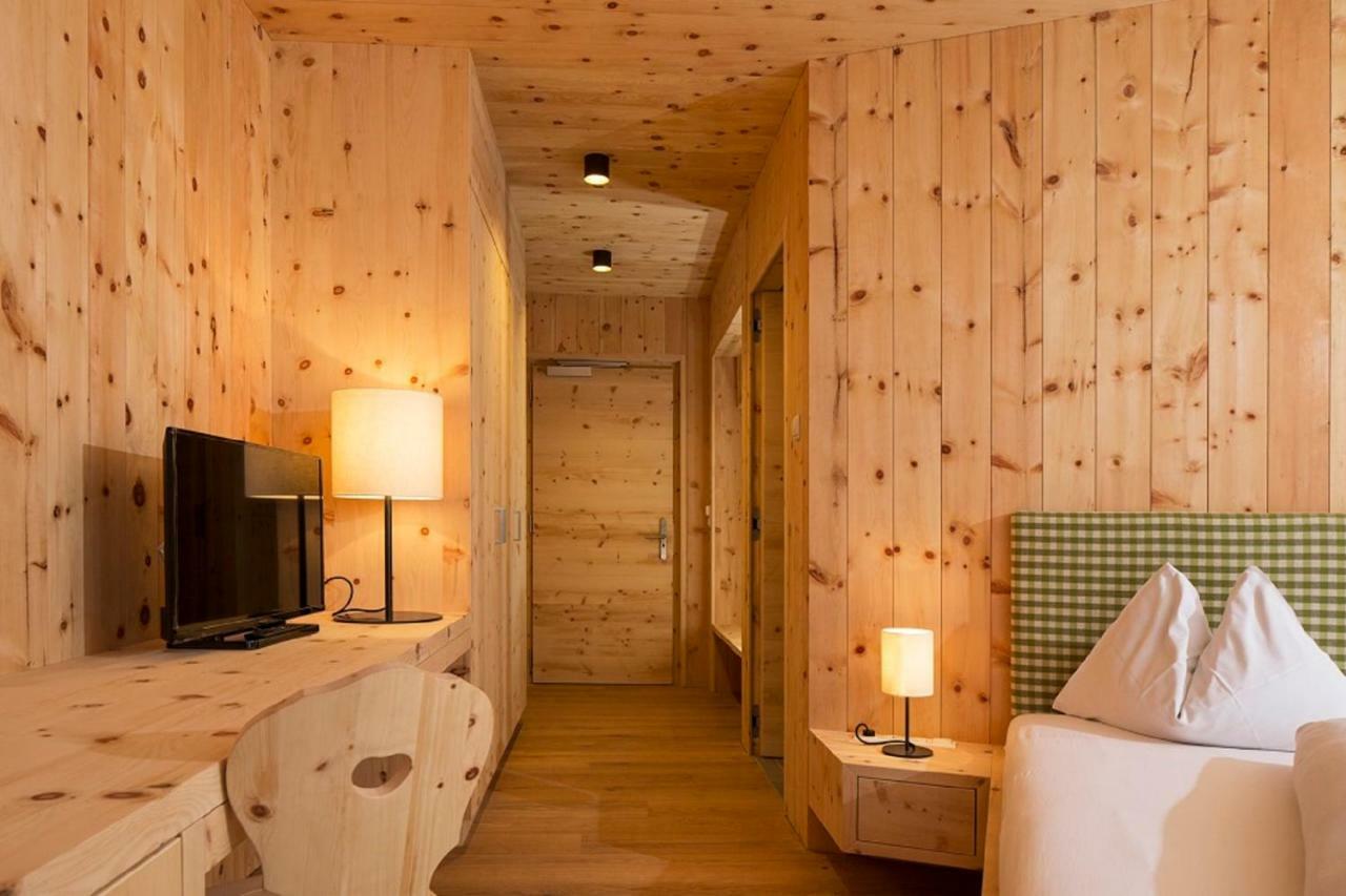 Hotel Schoenblick Sexten Dış mekan fotoğraf