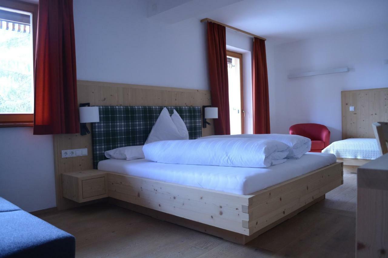 Hotel Schoenblick Sexten Dış mekan fotoğraf